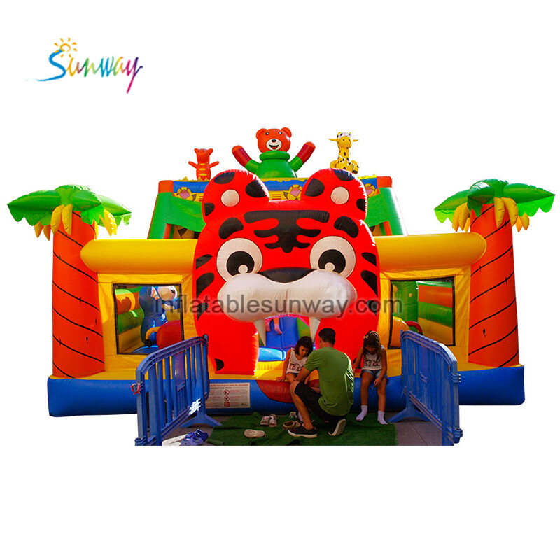 Farm theme park inflatable fun-city bouncer